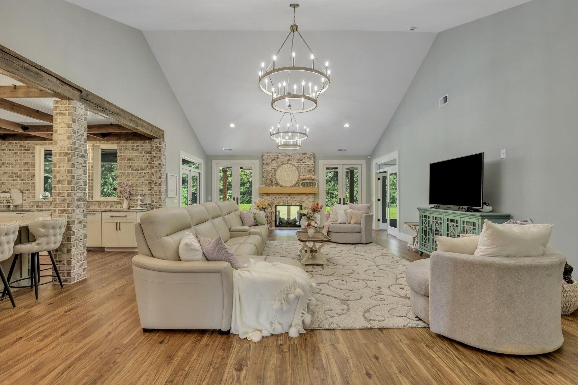 146 Noel Drive Photo 11