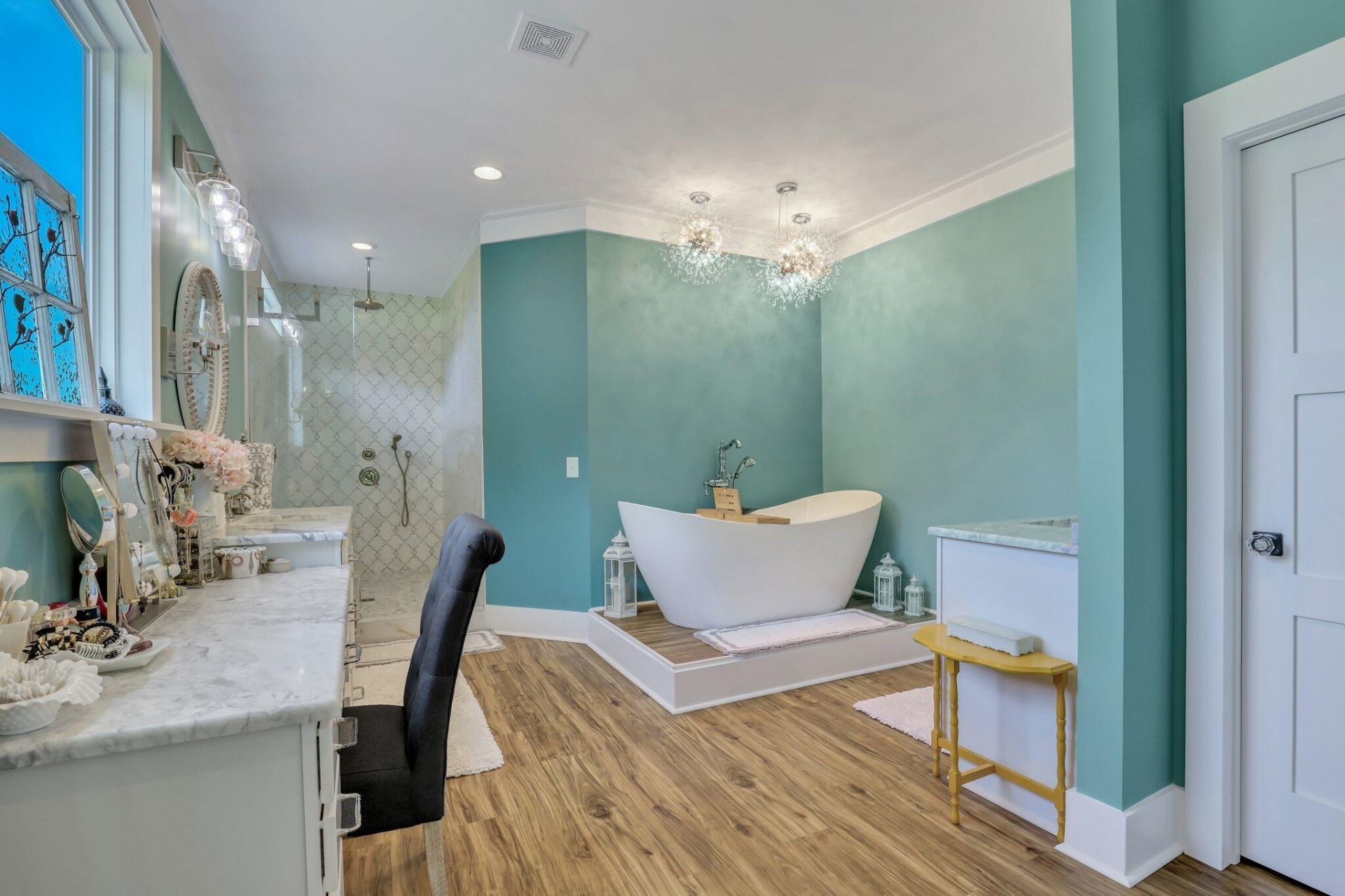 146 Noel Drive Photo 32