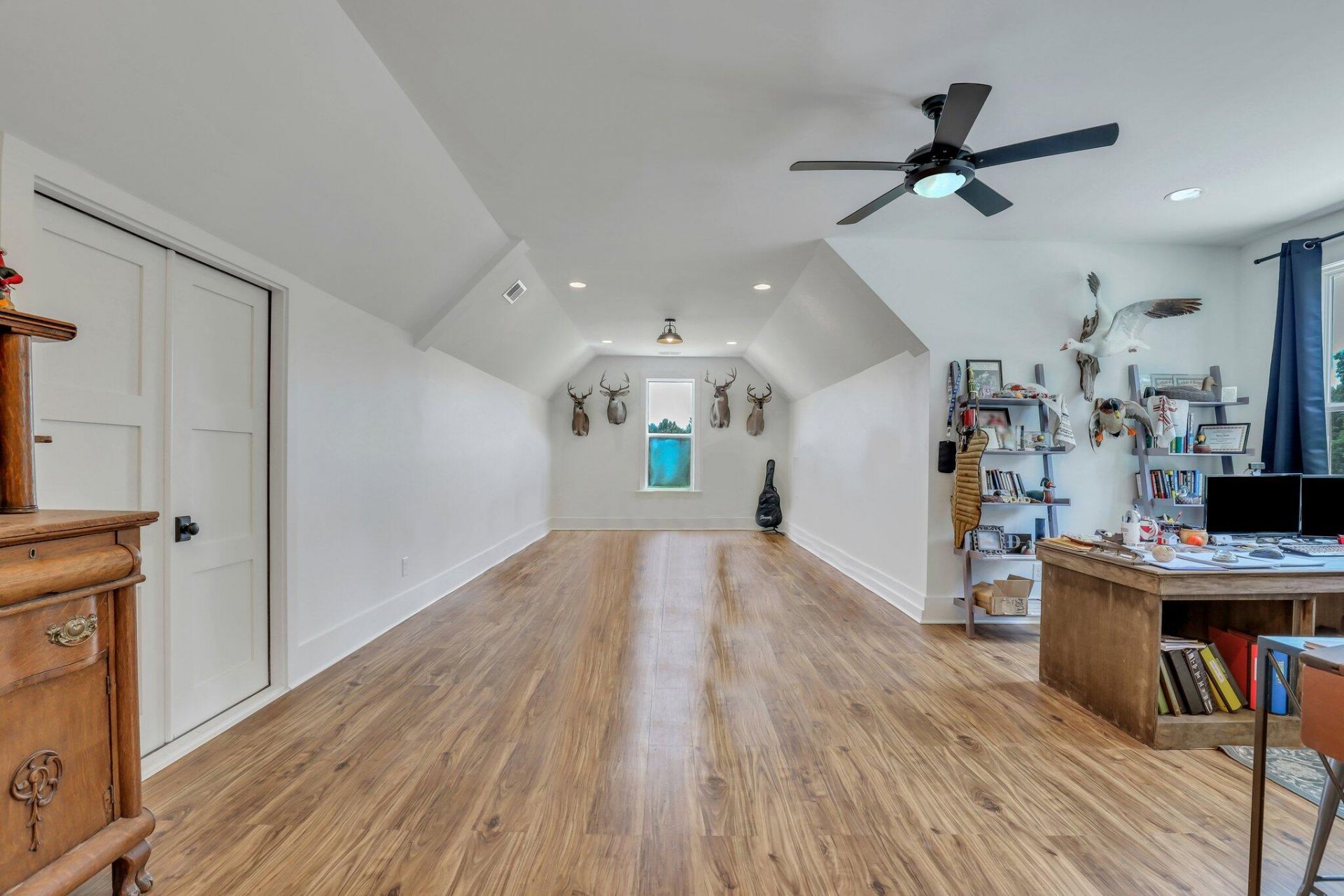146 Noel Drive Photo 46