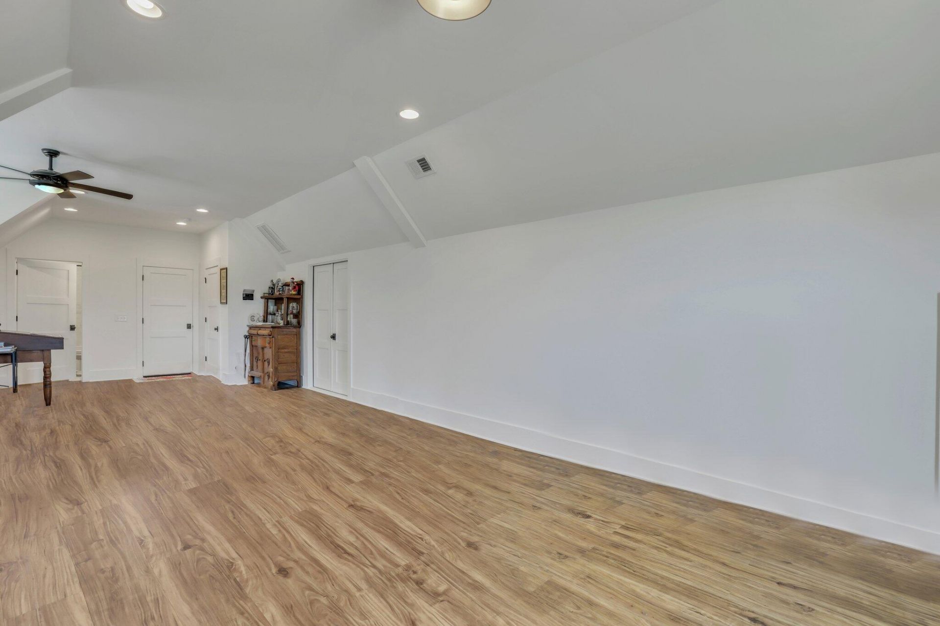 146 Noel Drive Photo 47