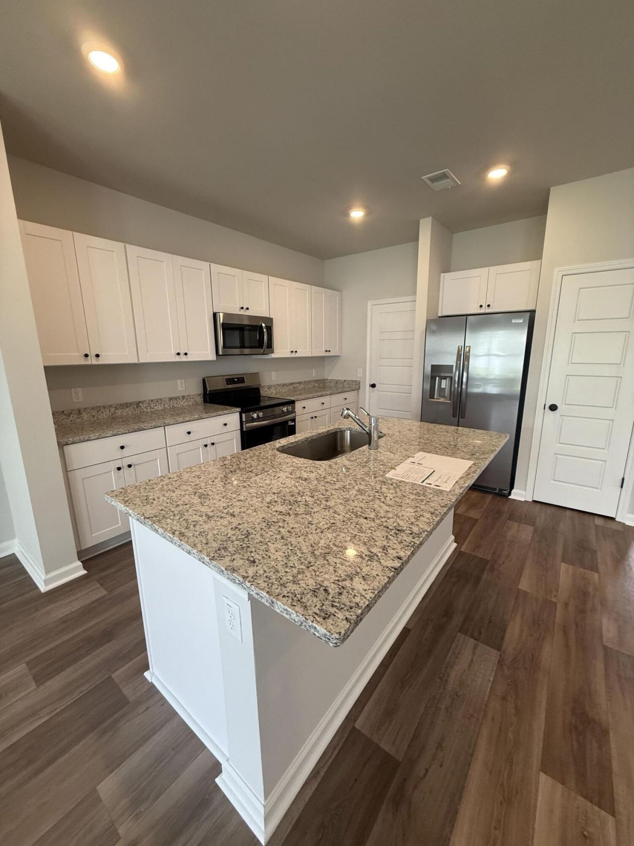 8011 Triggerfish Way Photo 4