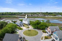 1050 Hunley Waters Circle photo 4