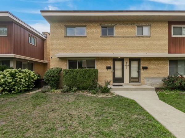 6524 N Northwest Highway , Unit A, Chicago, IL 60631