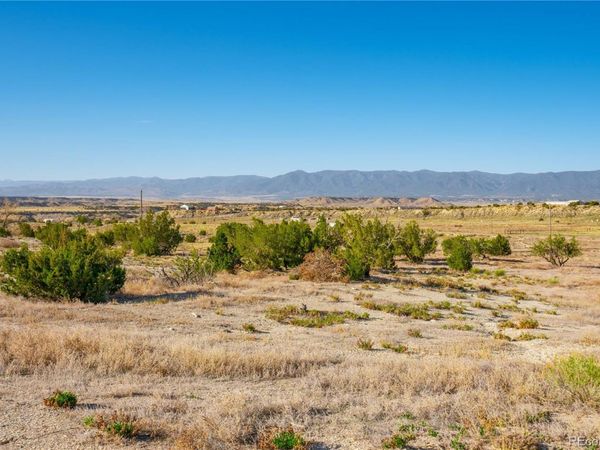 340 13th Street , Penrose, CO 81240