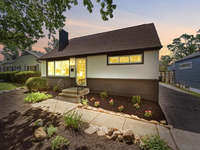 2753 Eastminster Road , Columbus, OH 43209 Photo 2