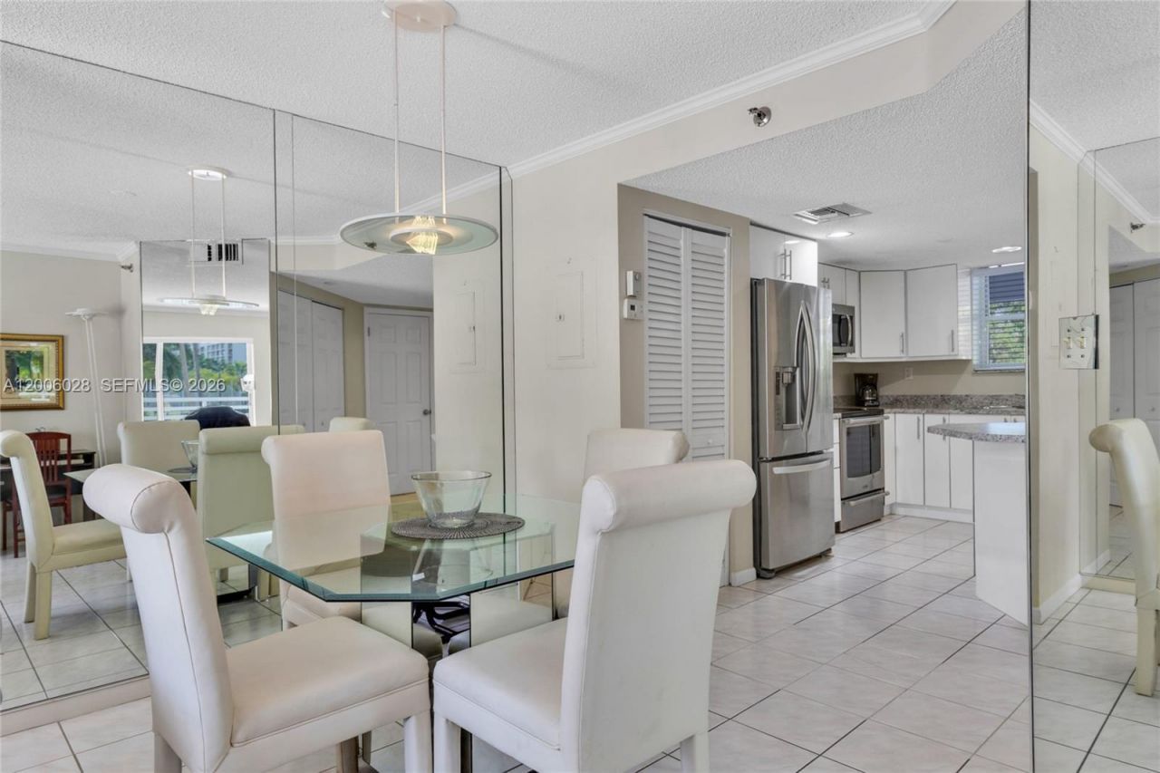 17801 N Bay Rd , Unit 210, Sunny Isles Beach, FL 33160 Photo