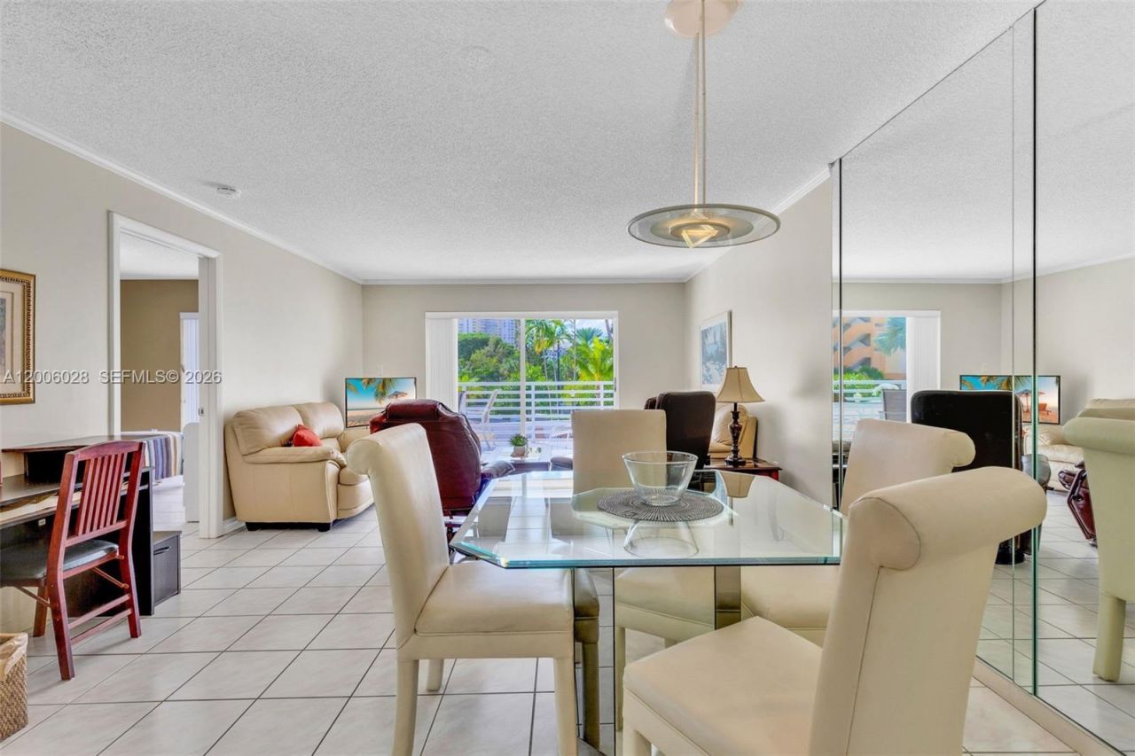 17801 N Bay Rd , Unit 210, Sunny Isles Beach, FL 33160 Photo