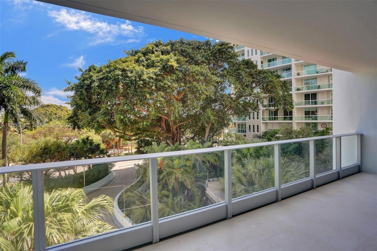 2627 S Bayshore Dr, Unit 506, Coconut Grove, FL 33133 Photo