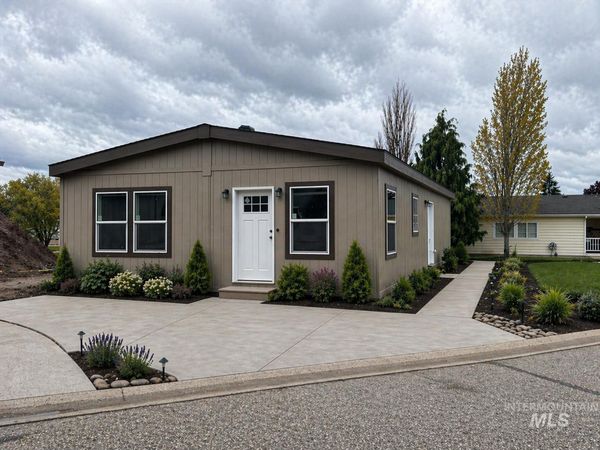 421 S Curtis Rd, #300, Unit 300, Boise, ID 83705