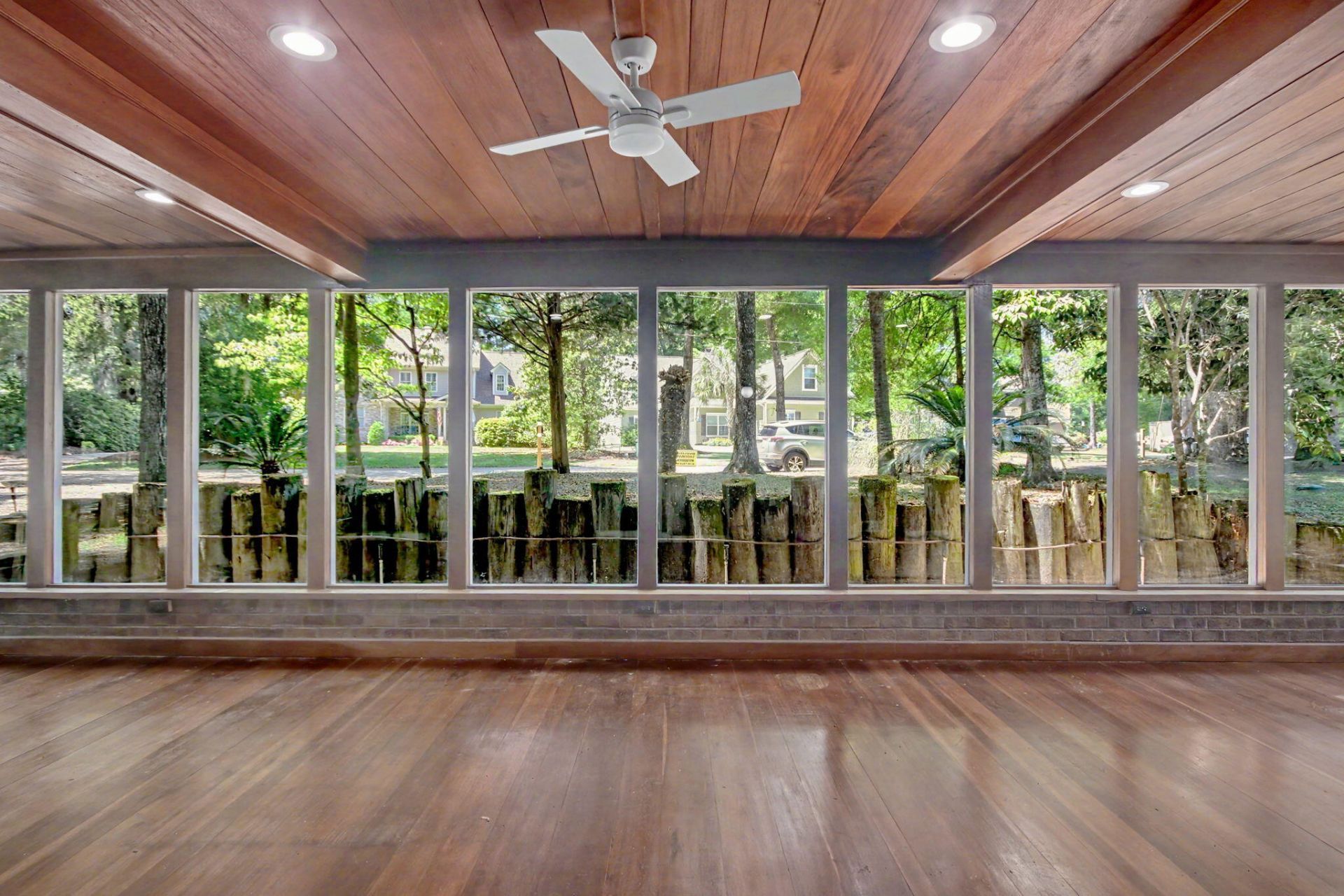 106 Weston Drive Photo 17