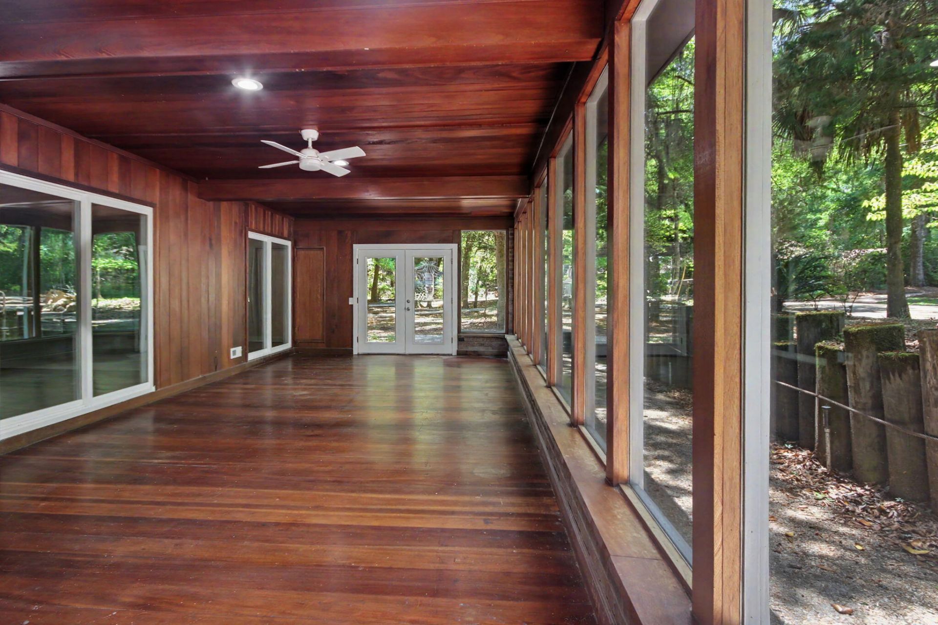 106 Weston Drive Photo 18