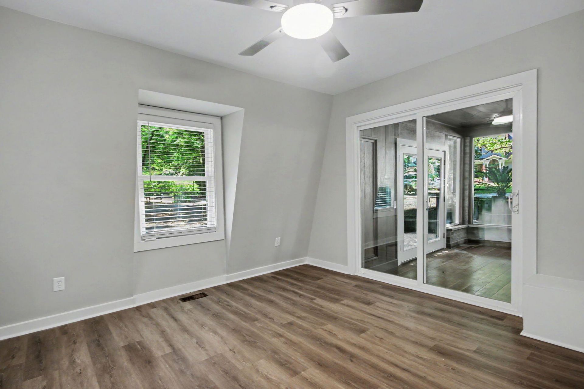 106 Weston Drive Photo 29