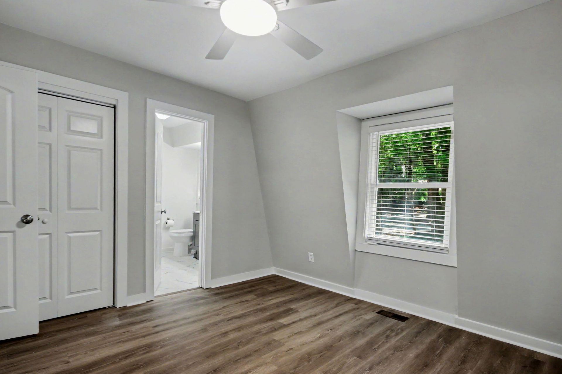 106 Weston Drive Photo 30