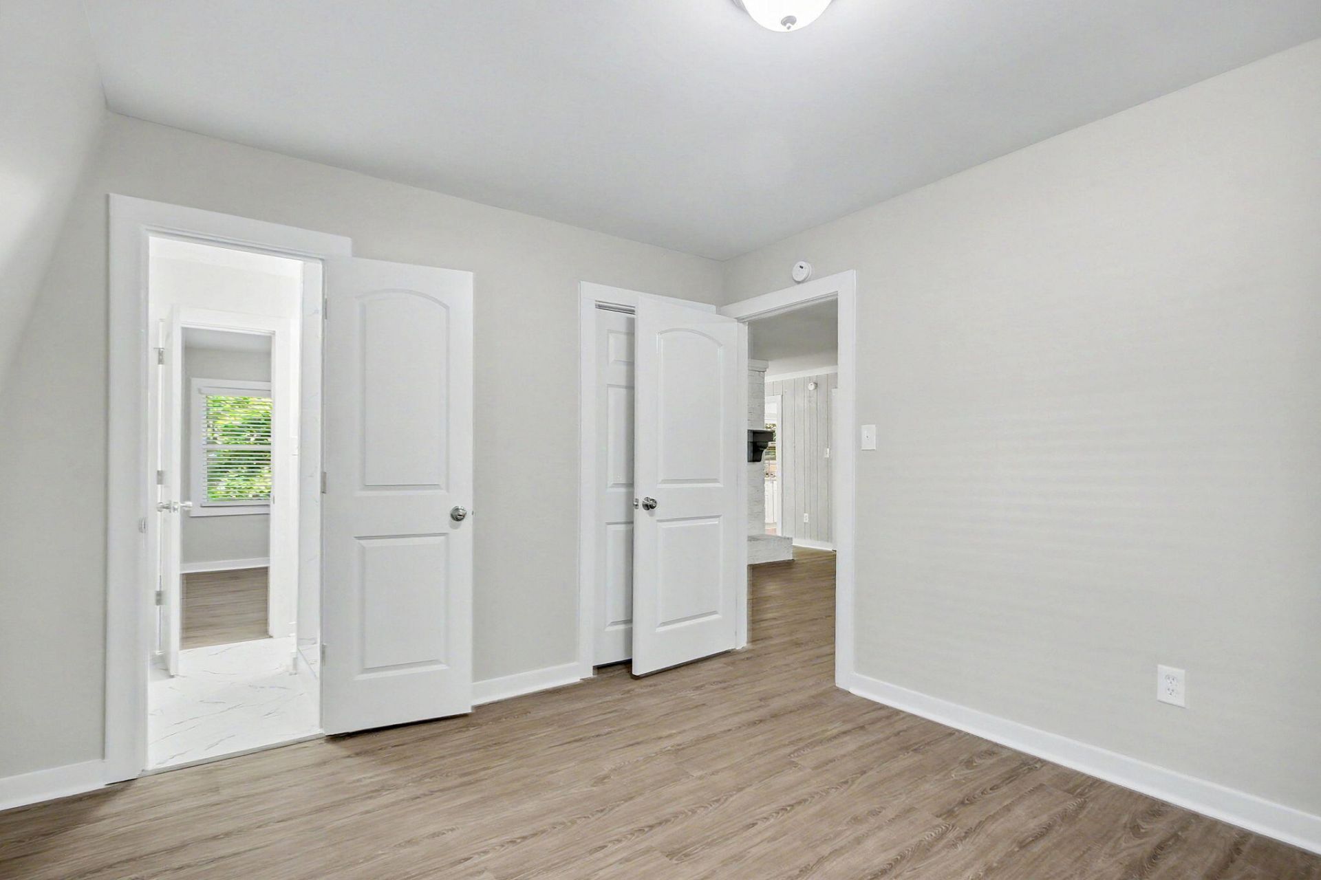 106 Weston Drive Photo 35
