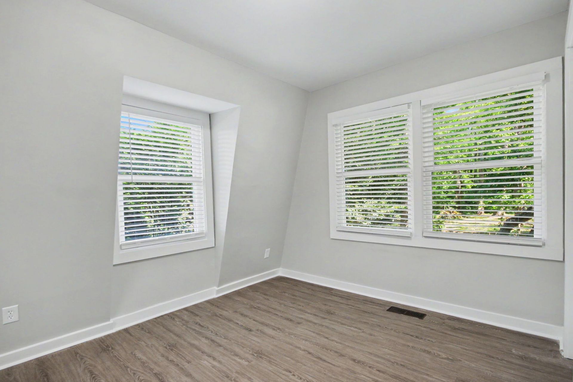 106 Weston Drive Photo 39