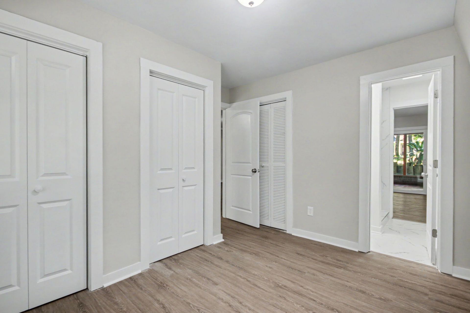 106 Weston Drive Photo 41