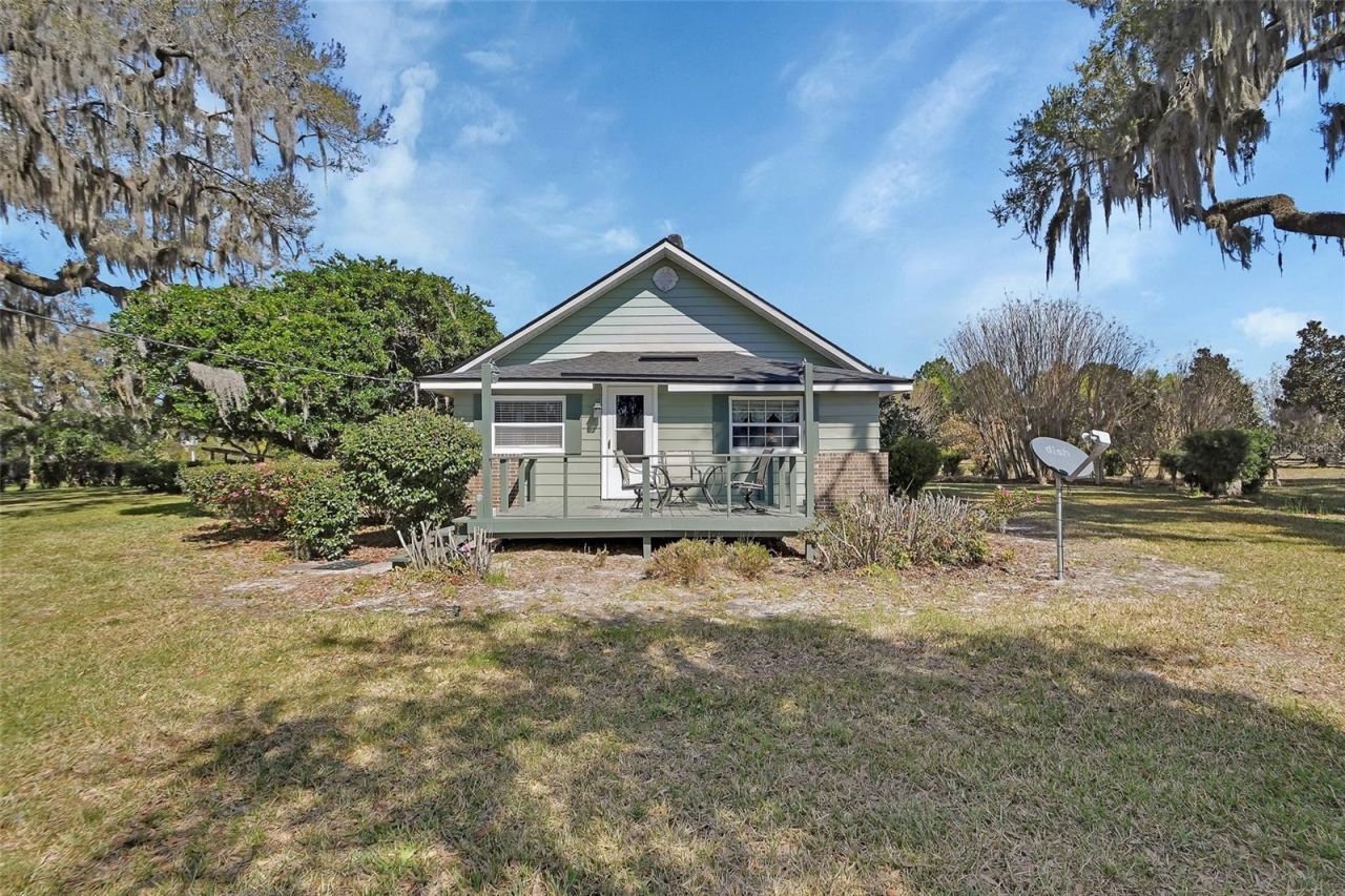 1403 Blackwelder Road , De Leon Springs, FL 32130 Photo