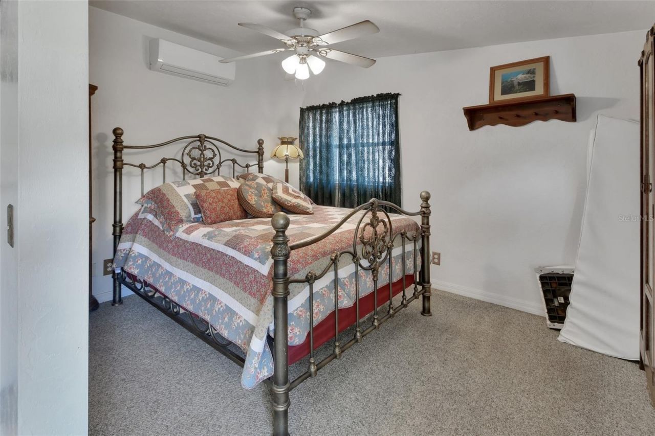 1403 Blackwelder Road , De Leon Springs, FL 32130 Photo