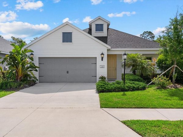 7526 RIDGELAKE CIRCLE , BRADENTON, FL 34203