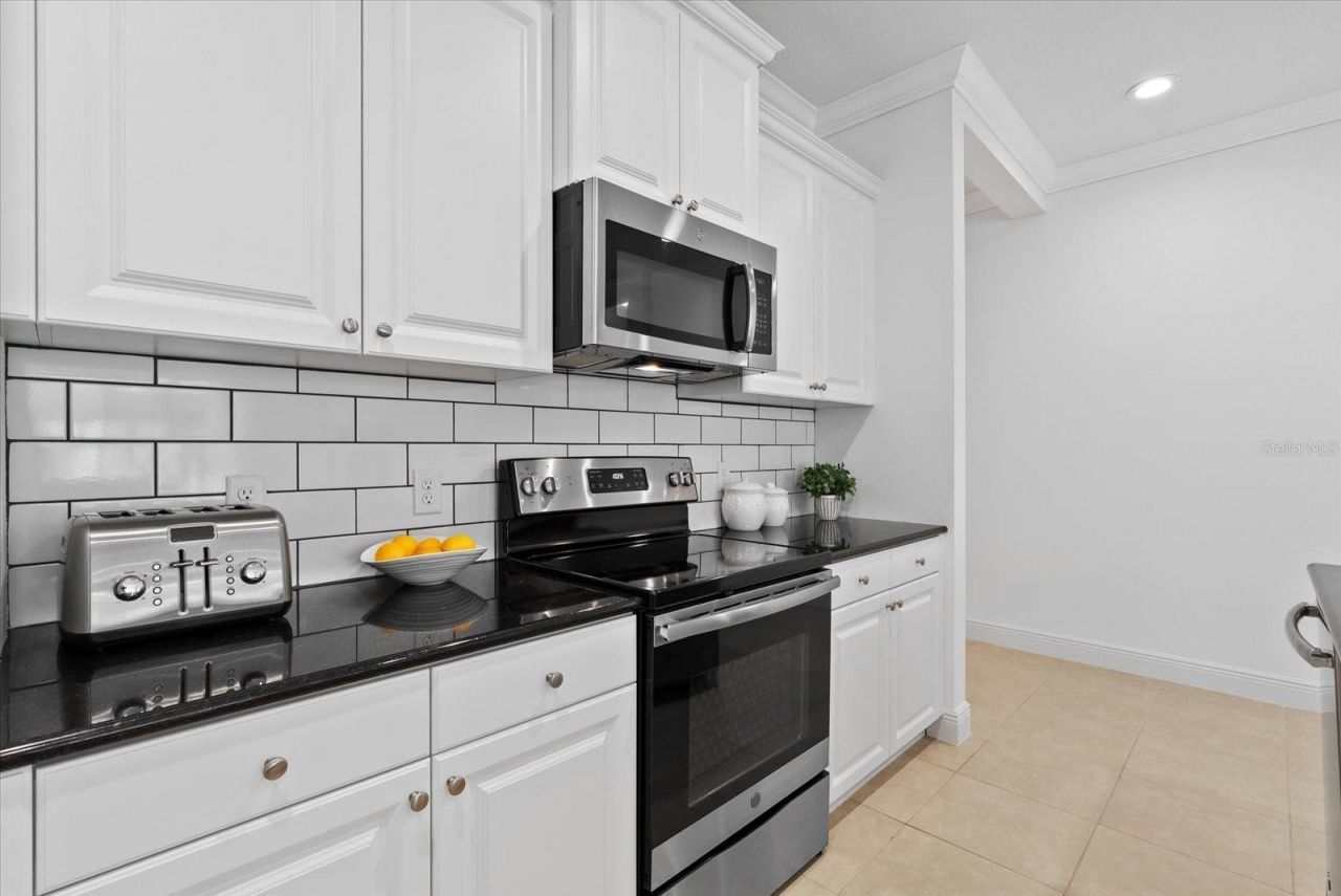 7526 Ridgelake Circle, Bradenton, FL 34203 Photo