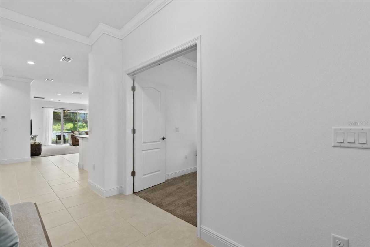 7526 Ridgelake Circle , Bradenton, FL 34203 Photo