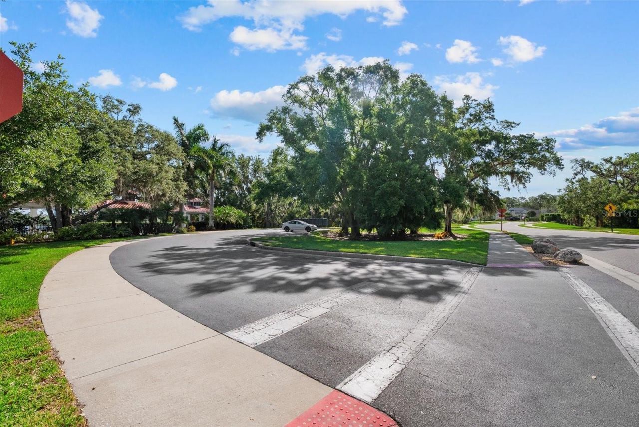 7526 Ridgelake Circle , Bradenton, FL 34203 Photo