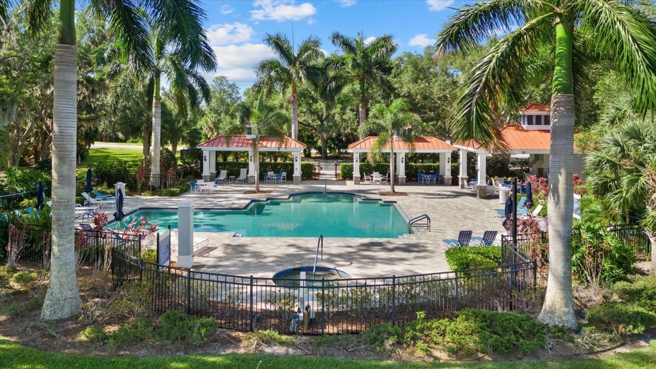 7526 Ridgelake Circle , Bradenton, FL 34203 Photo