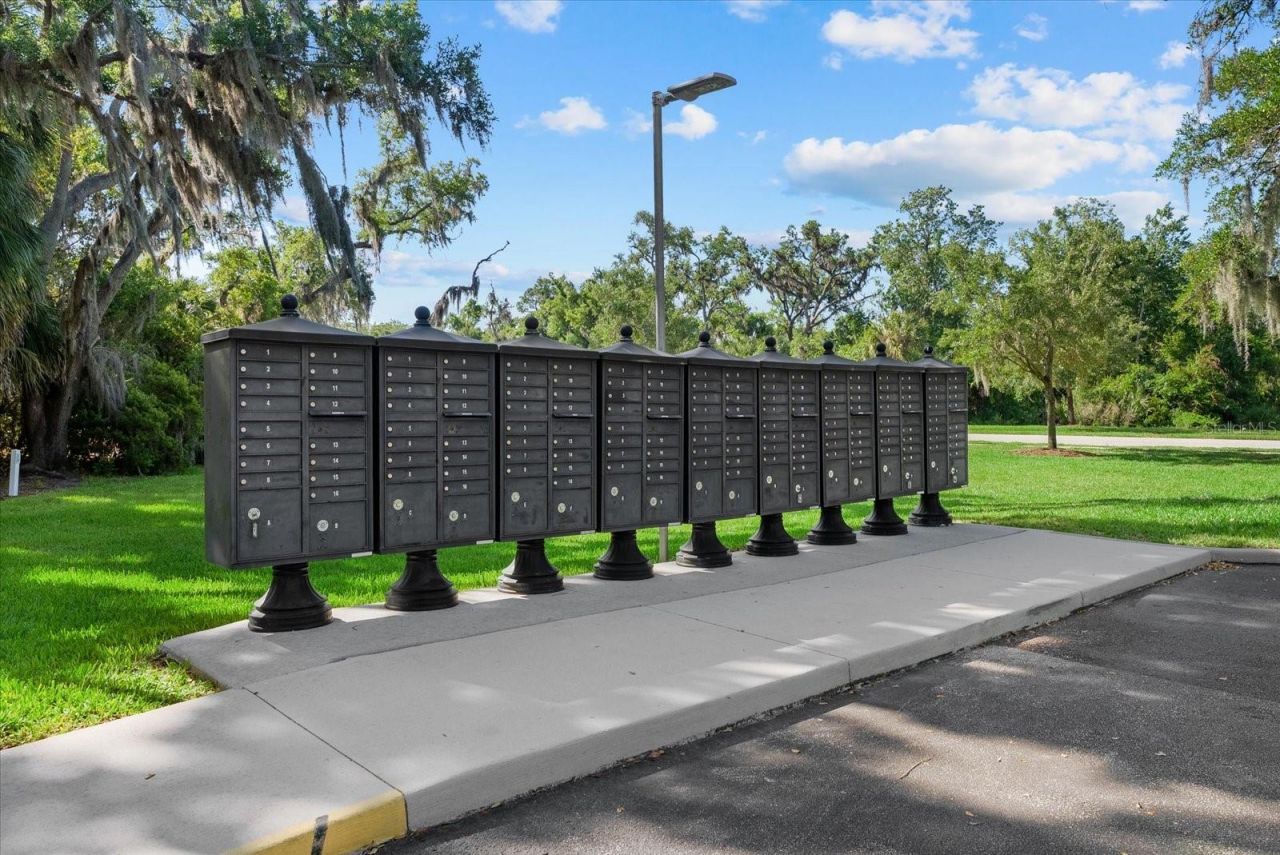 7526 Ridgelake Circle , Bradenton, FL 34203 Photo