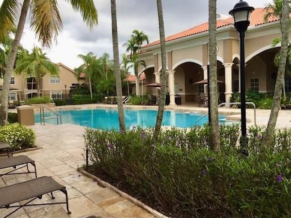 140 SW 117th Avenue, Unit 4108, Pembroke Pines, FL 33025