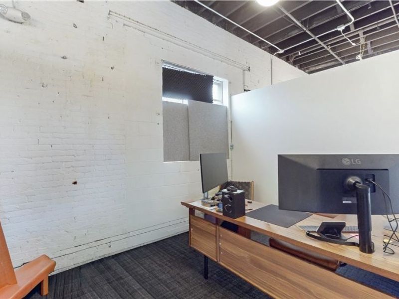 2111 Center Street, Cleveland, OH 44113 Photo 27