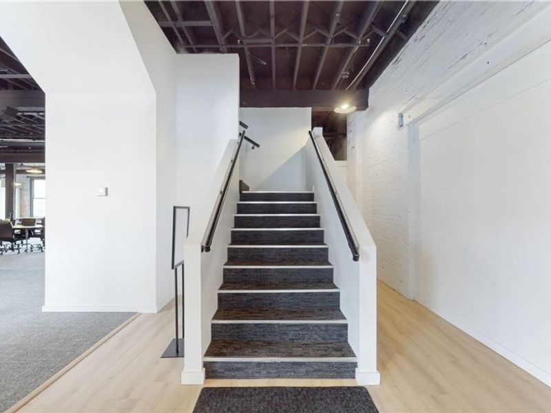 2111 Center Street, Cleveland, OH 44113 Photo 4