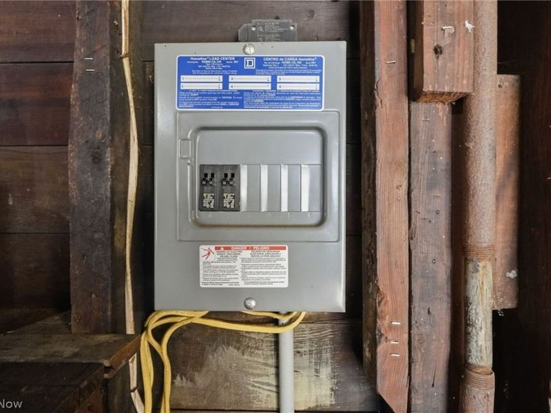 3202 Montclair Avenue, Cleveland, OH 44109 Photo 21