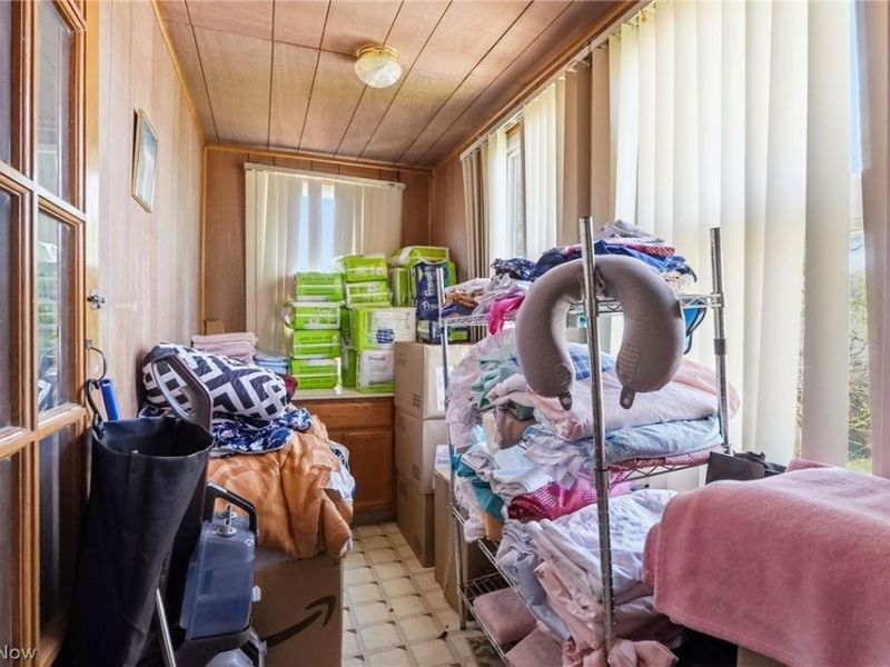 3202 Montclair Avenue, Cleveland, OH 44109 Photo 28