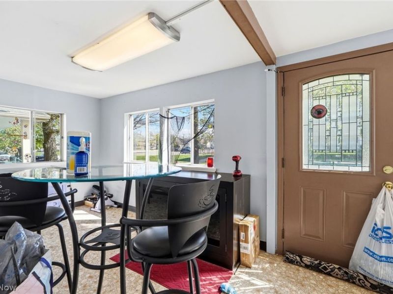 3202 Montclair Avenue, Cleveland, OH 44109 Photo 3