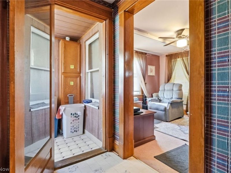 3202 Montclair Avenue, Cleveland, OH 44109 Photo 36