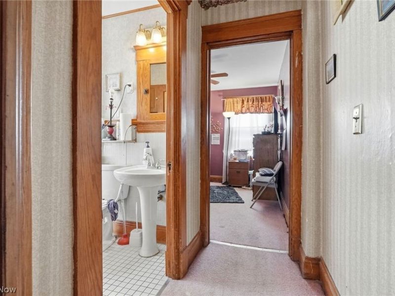 3202 Montclair Avenue, Cleveland, OH 44109 Photo 37