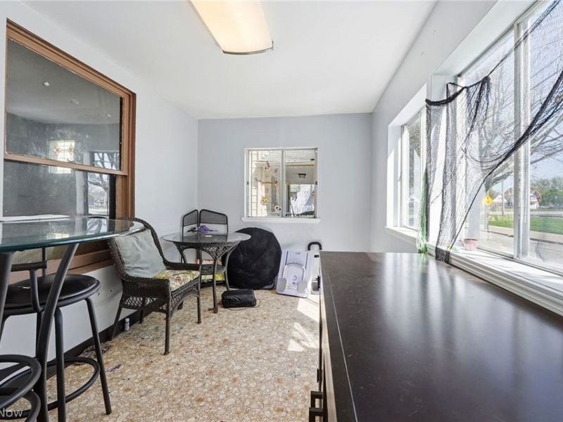 3202 Montclair Avenue, Cleveland, OH 44109 Photo 4