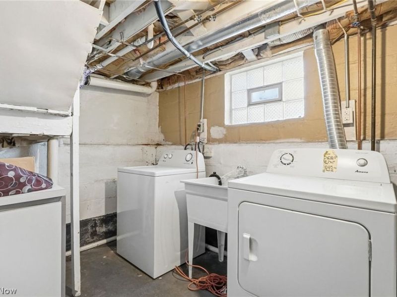 3202 Montclair Avenue, Cleveland, OH 44109 Photo 40