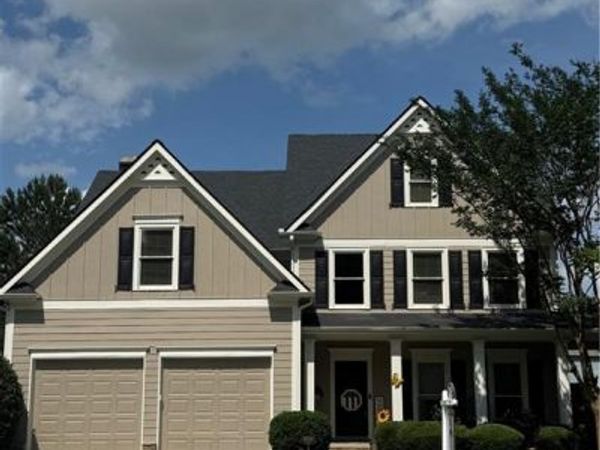 125 Fallen Oak Drive, Dallas, GA 30132