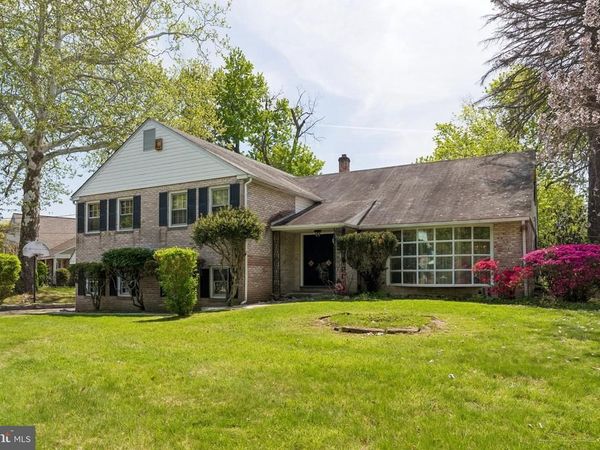 7 ARTHUR COURT, WALLINGFORD, PA 19086