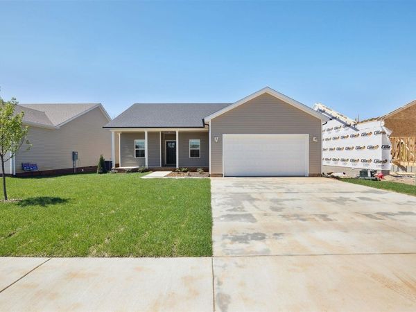 1365 Rhythm Lane , Bowling Green, KY 42101