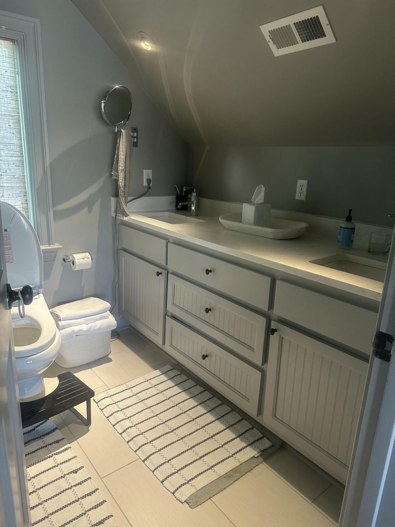 9 Bogard Street Photo 6