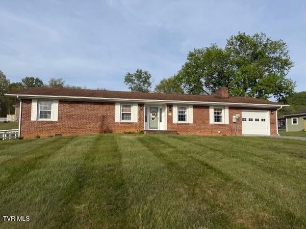 212 Sperry View Drive, Bristol, TN 37620