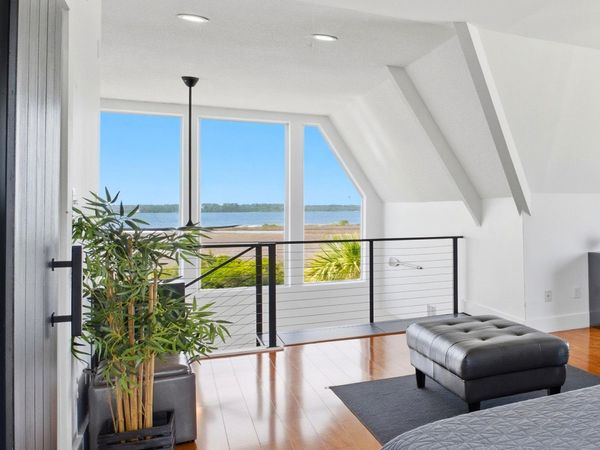 7937 White Sands Boulevard, Navarre, FL 32566