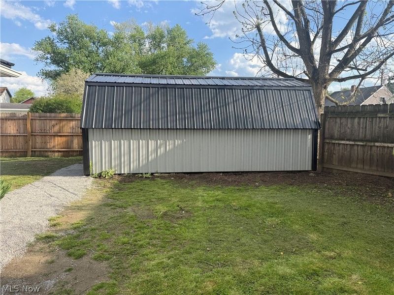 307 Spring Street, Toronto, OH 43964 Photo 14