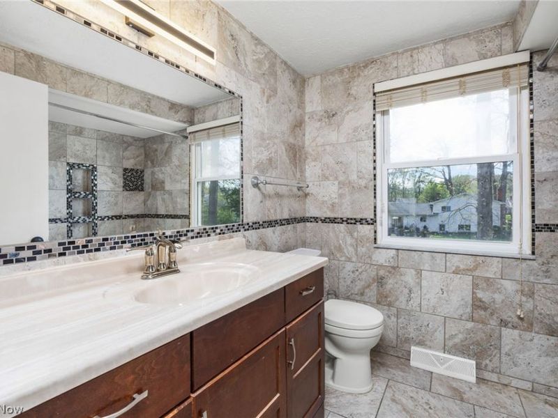 4590 Brendan Lane , North Olmsted, OH 44070 Photo 29