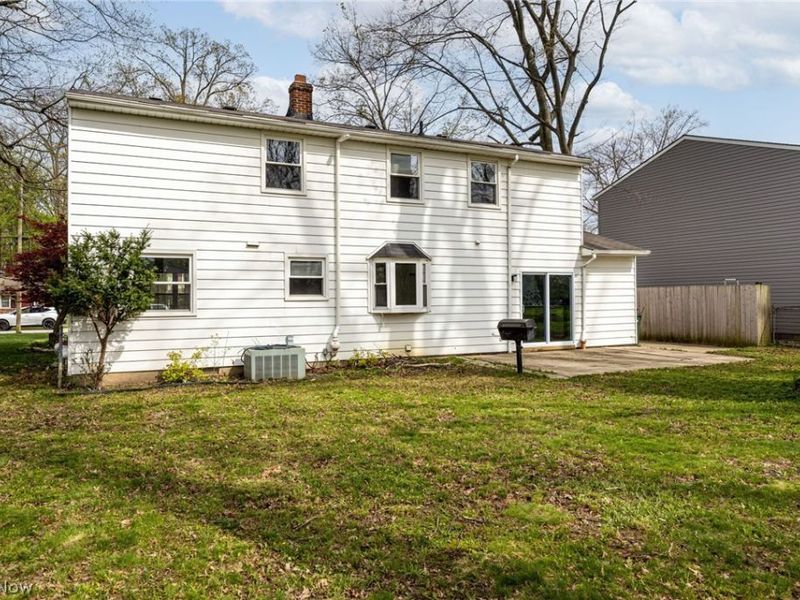 4590 Brendan Lane , North Olmsted, OH 44070 Photo 5