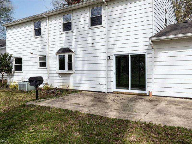 4590 Brendan Lane , North Olmsted, OH 44070 Photo 6