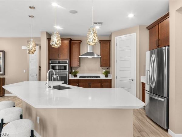 6021 Andezano Drive, Las Vegas, NV 89135