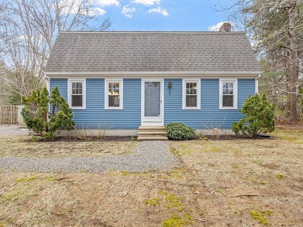 128 Quaker Meeting House Rd, Sandwich, MA 02537